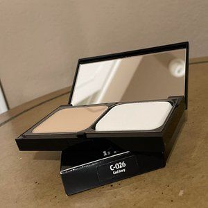 Bobbi Brown Skin Weightless Powder Foundation - Cool Ivory